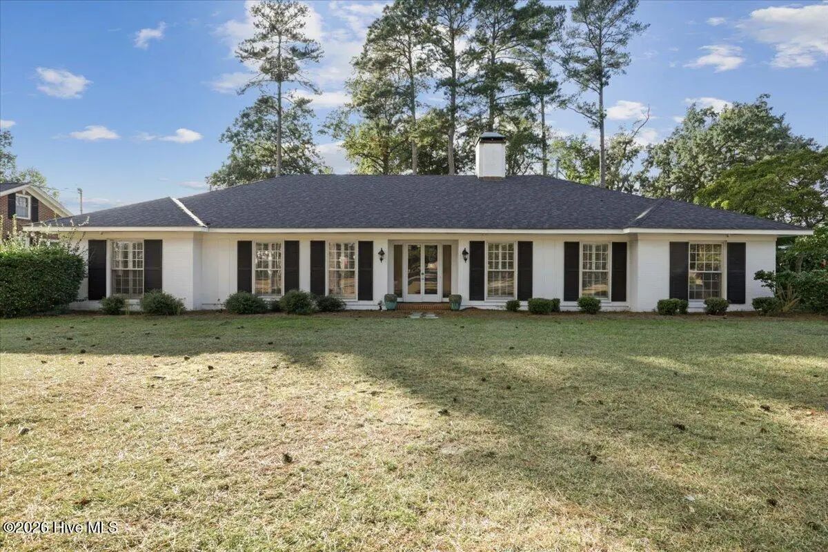 1304 Greenbriar Road, Kinston