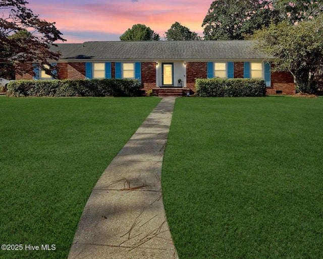 214 Longstreet Drive, Wilmington