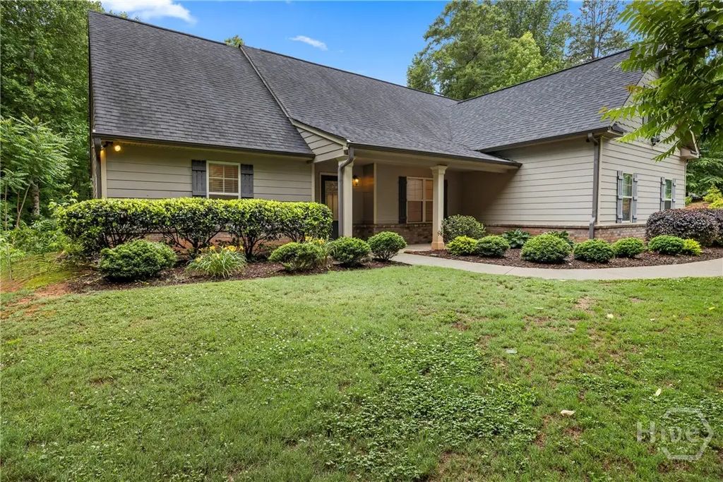 717 Oconee Lane, Commerce