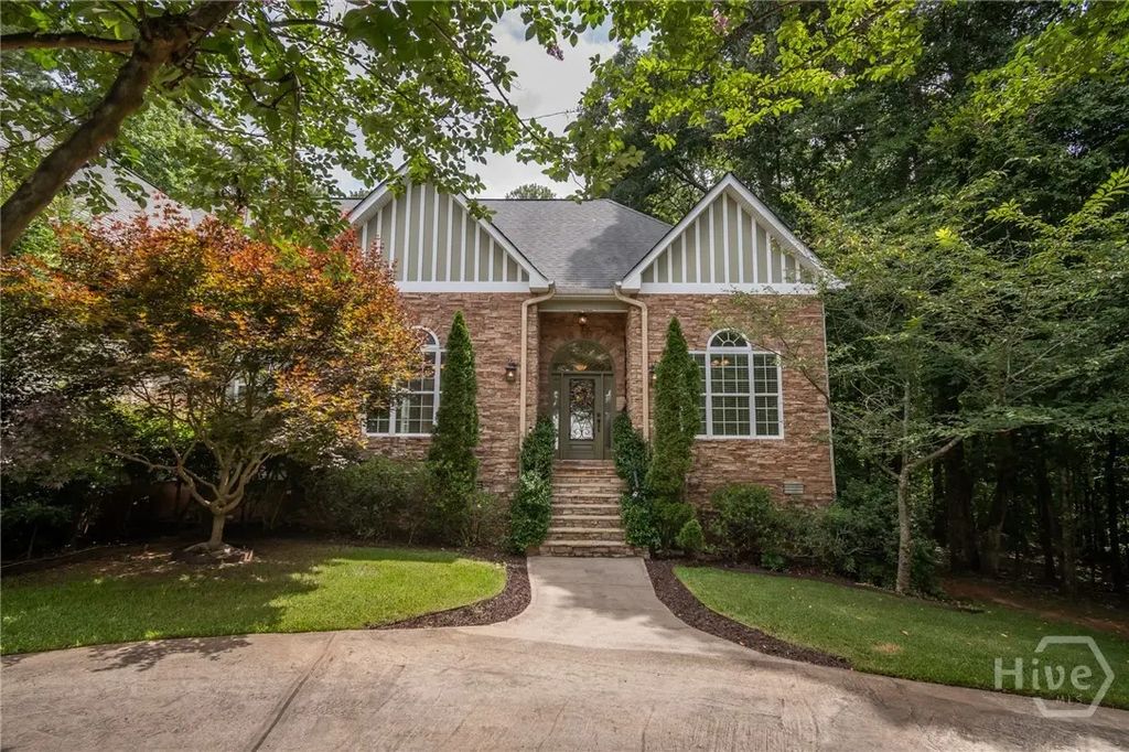 155 Pine Creek Way, Winterville