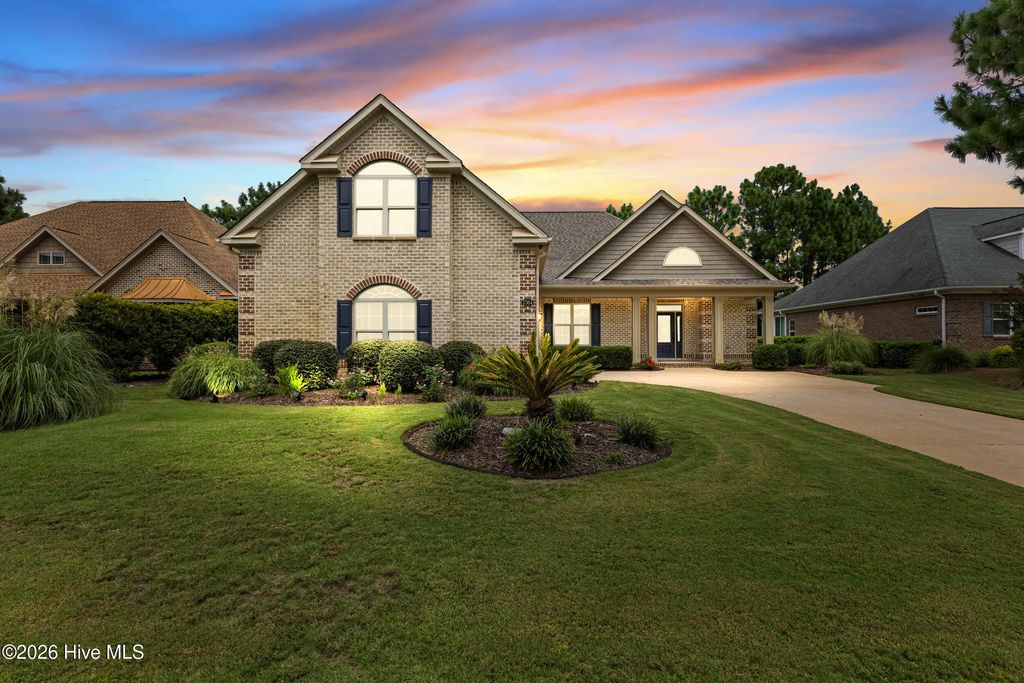 2364 Sugargrove Trail Ne, Leland