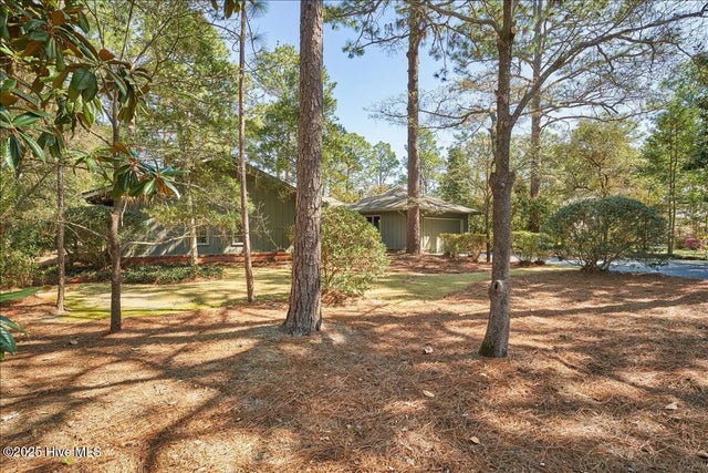 22 Bogie Drive, Whispering Pines