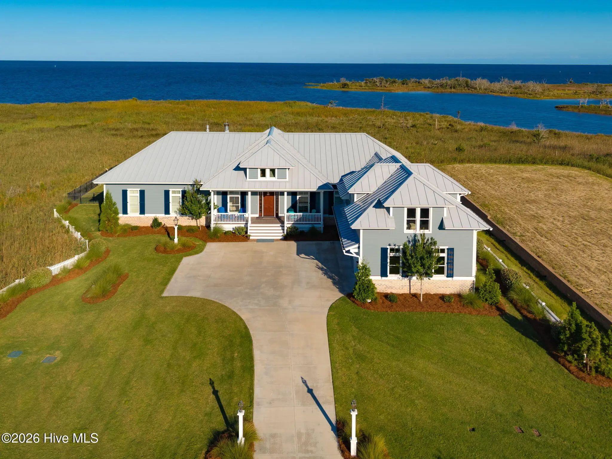 76 Soundside Drive, Oriental