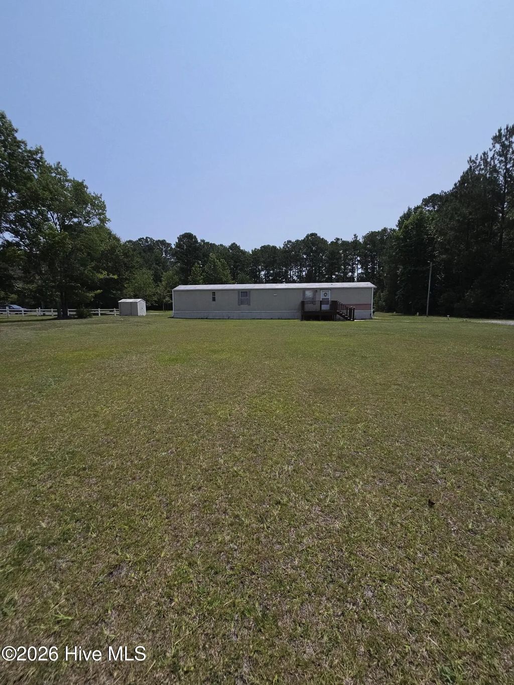 205 Meadow Lane E, Hubert