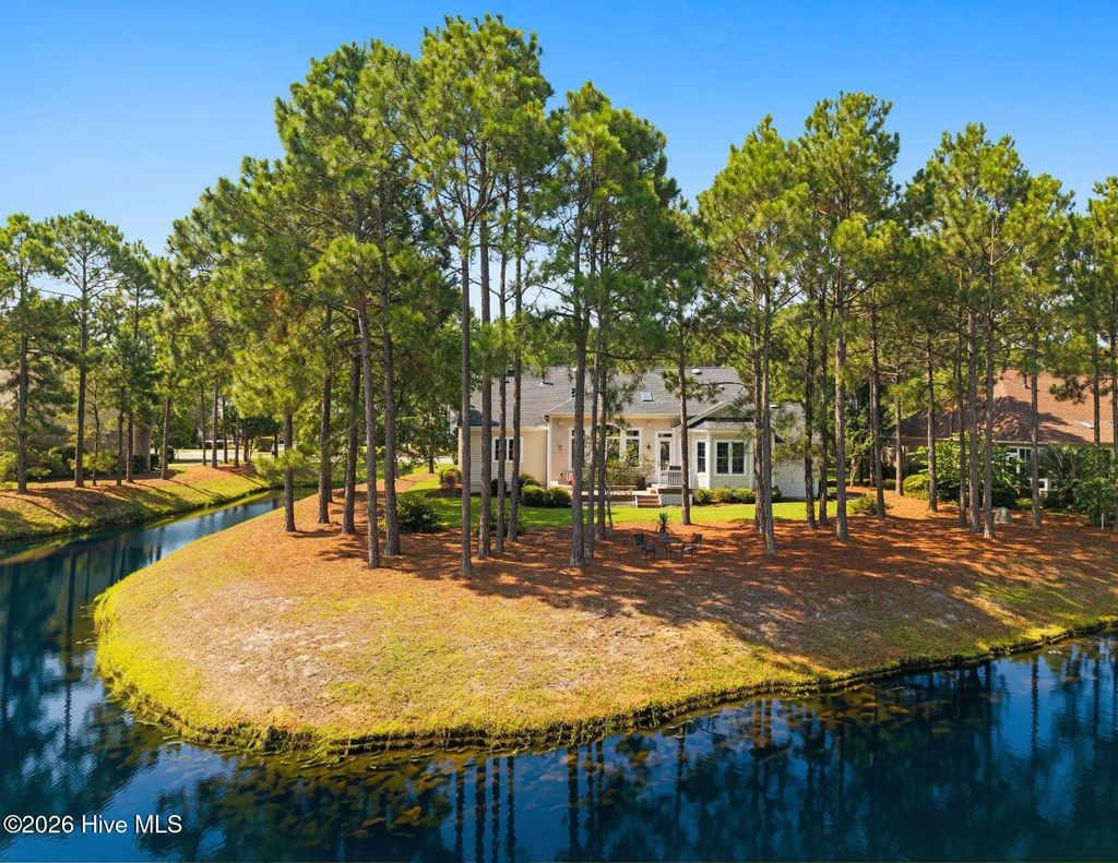 3786 Ridge Crest Drive, Southport