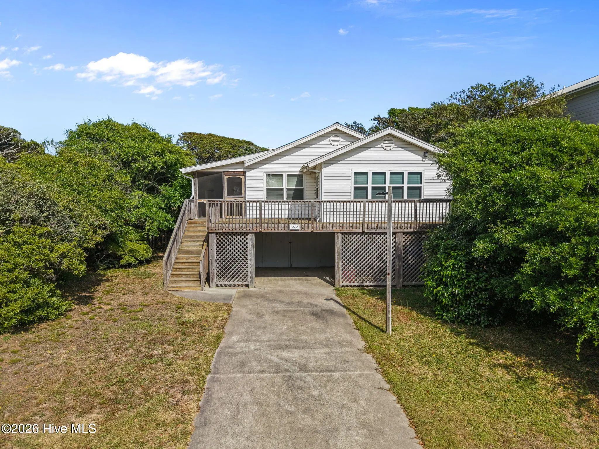 212 Se 78th Street, Oak Island