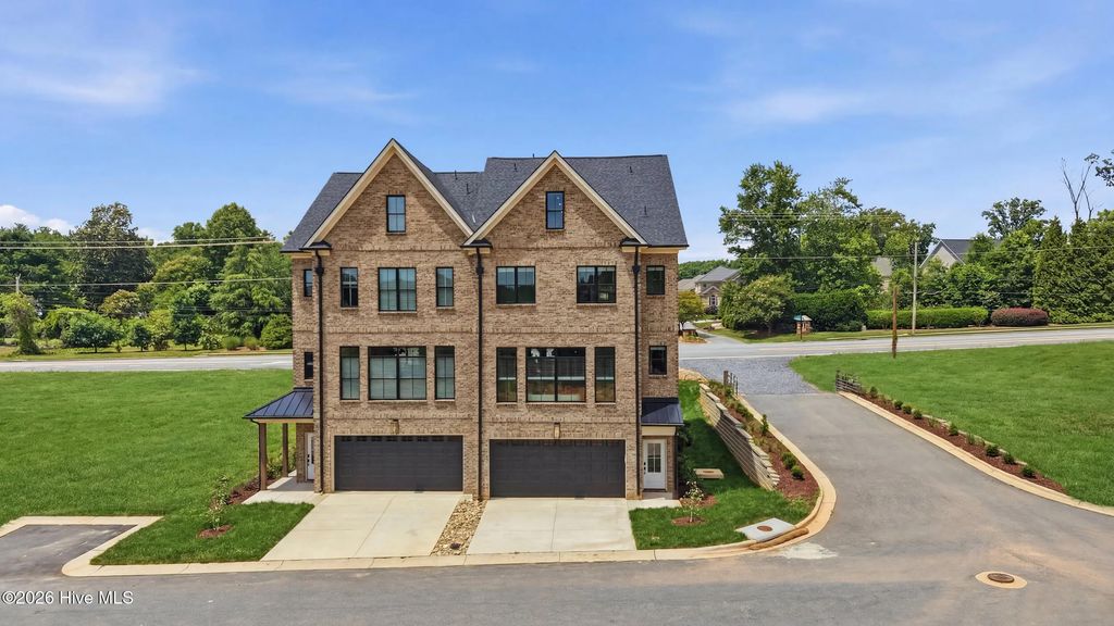 5210 N Church Street B, Greensboro