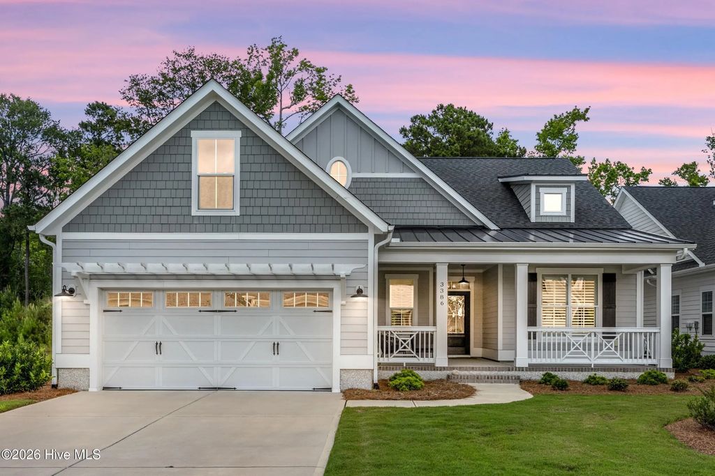 3386 Island Lakes Drive, Oak Island