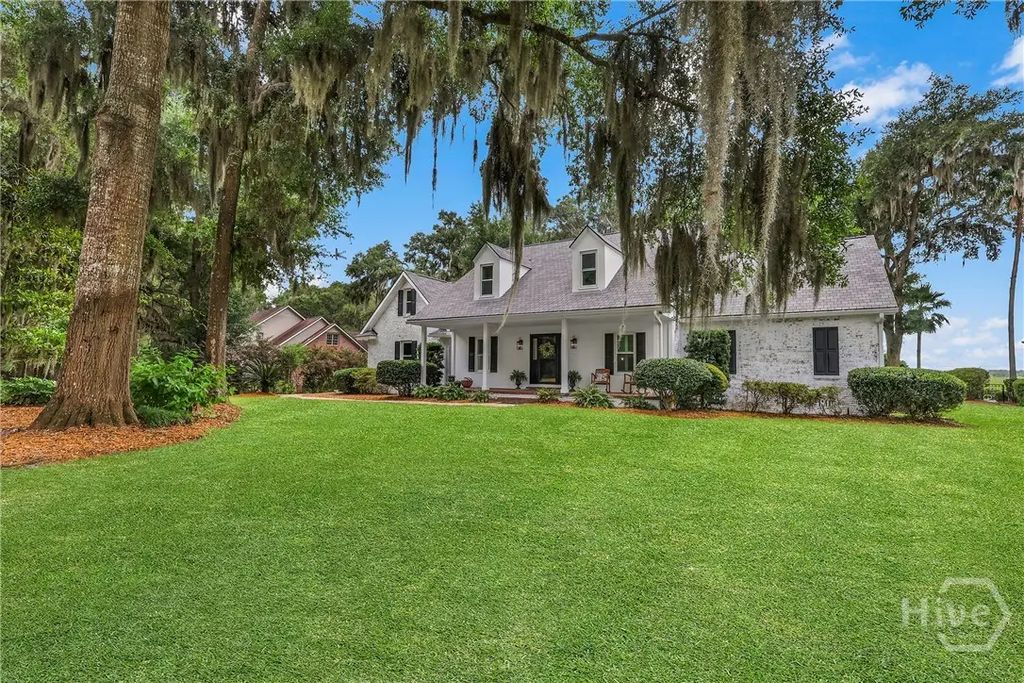 1154 River Drive Sw, Darien