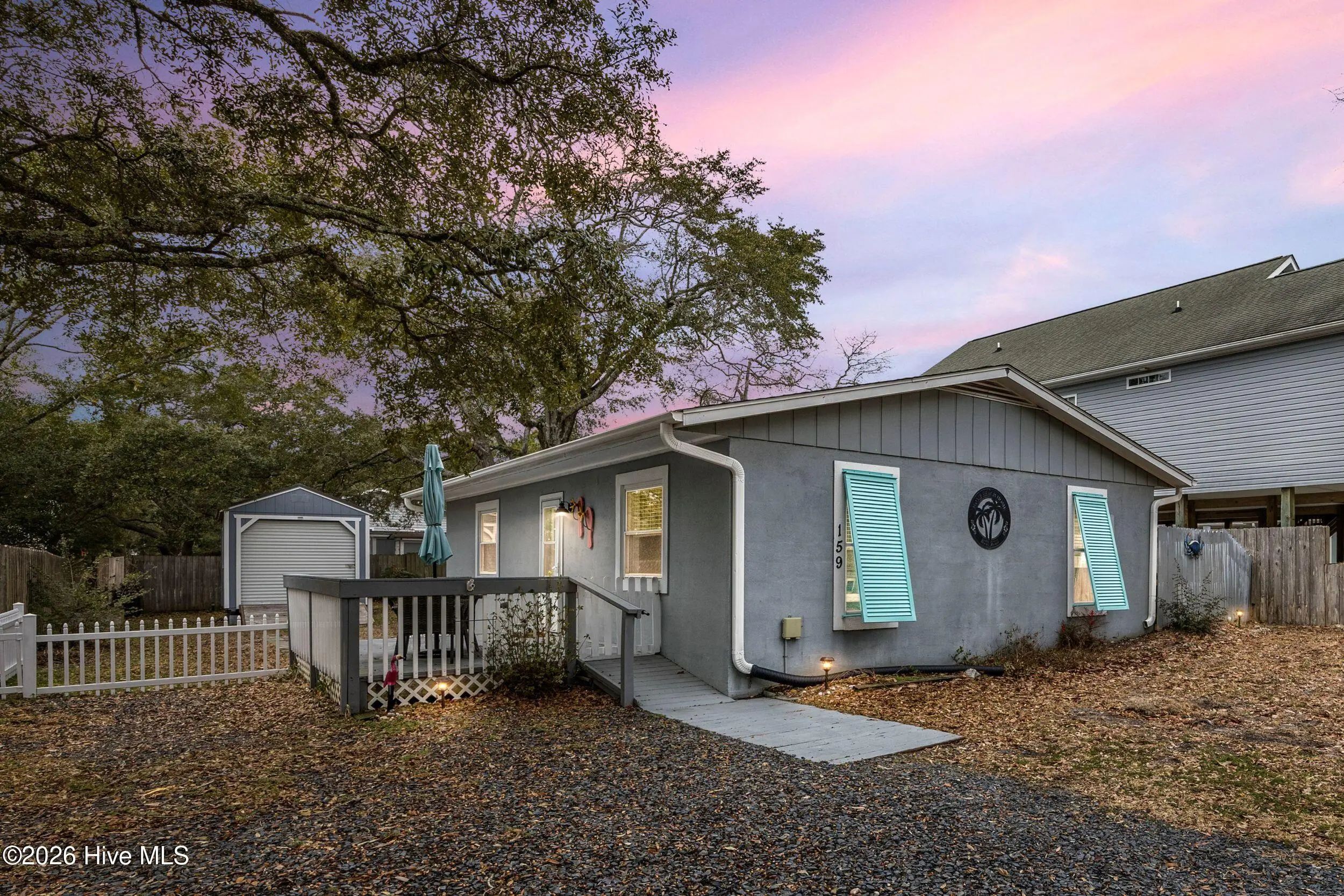 159 Nw 4th Street, Oak Island