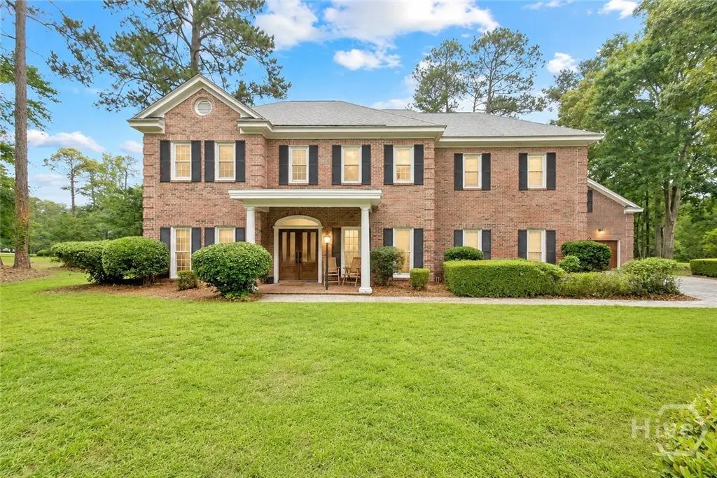 3 Pine Lakes Point, Savannah