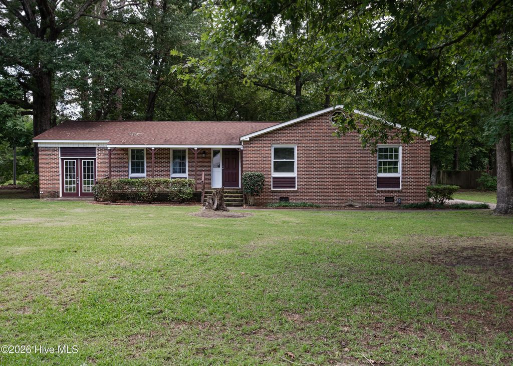 101 Hickory Lane, Edenton