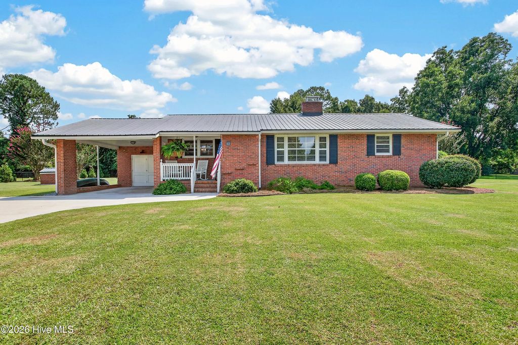 112 Barbara Avenue, Midway Park