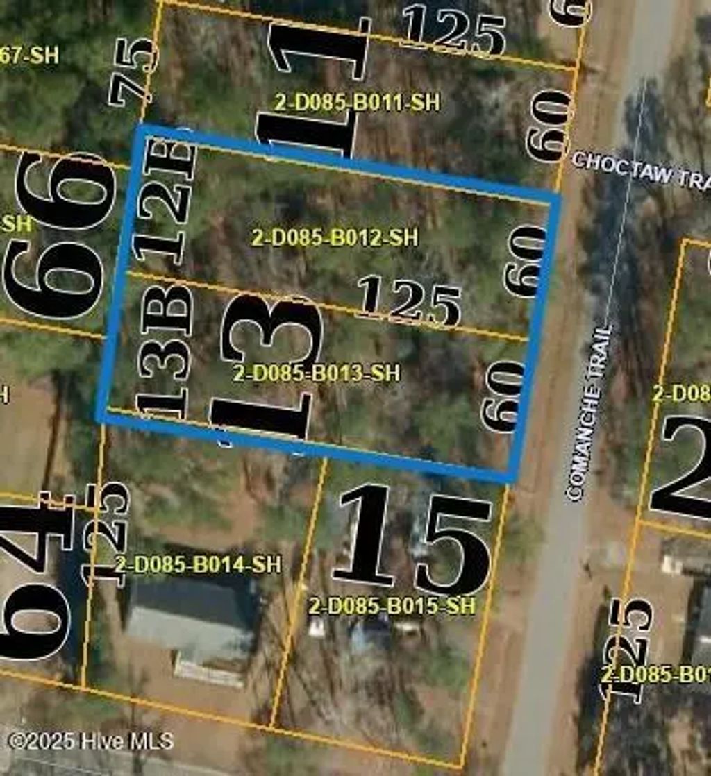 12-13 Comanche Trail, Hertford