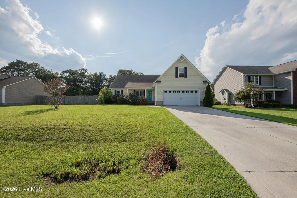 131 Louie Lane, Jacksonville