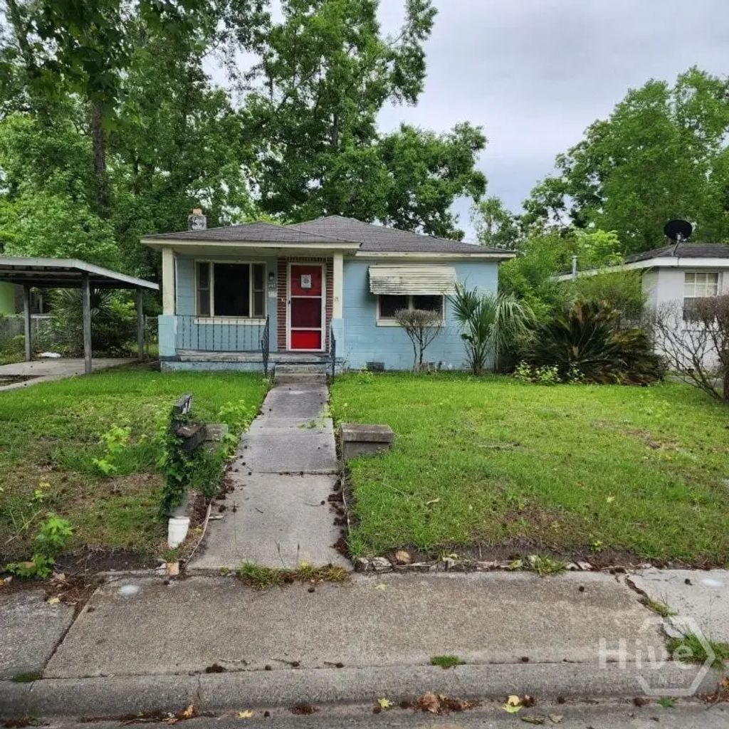 908 Bowden Street, Savannah