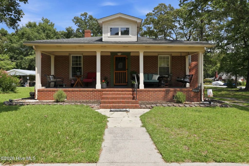3227 S Eason Street, Fountain