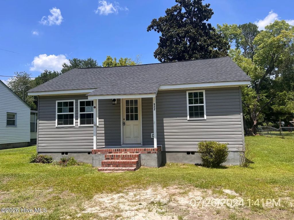 622 E Vance Street, Laurinburg