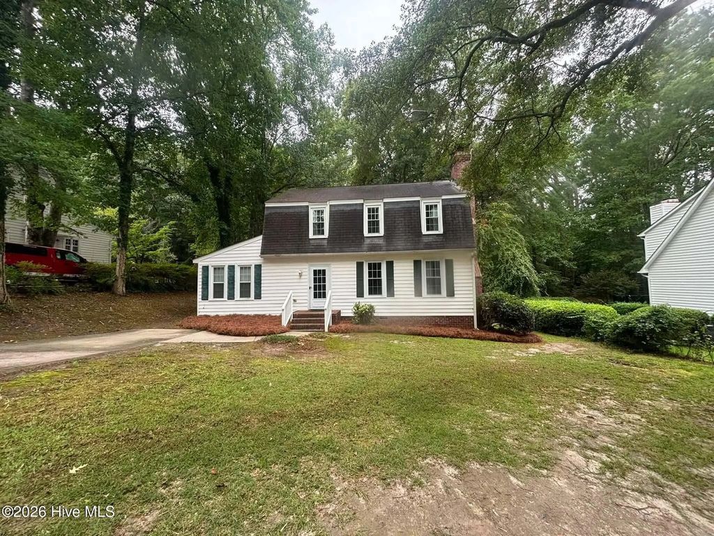 1608 Canterbury Road, Greenville