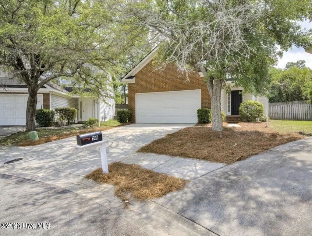 209 Sarah Creek Court, Martinez