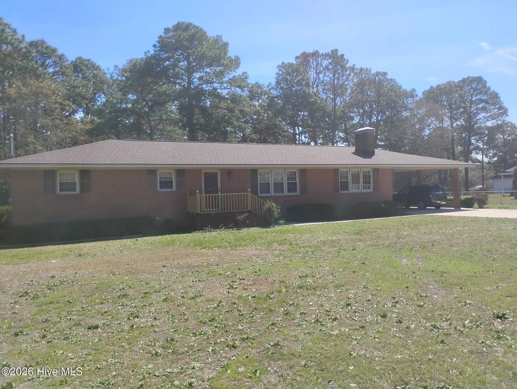 161 Grant Drive, Goldsboro