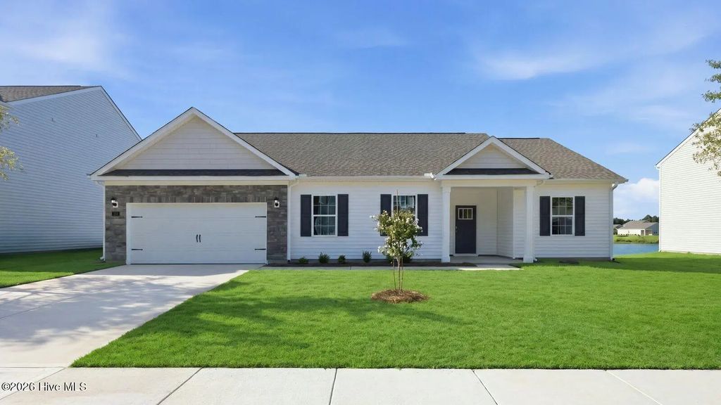 253 Lake Tyler Drive, New Bern