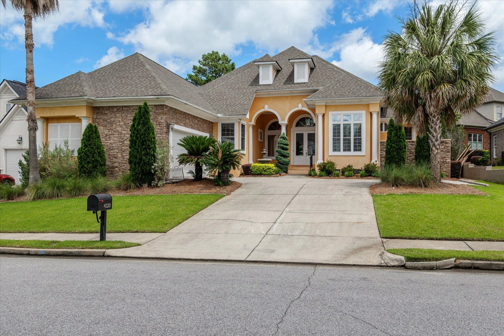 4120 Shady Oaks Drive, 