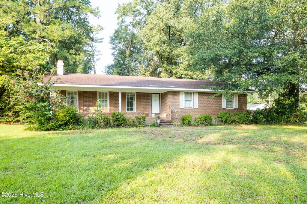 507 Parker Drive, Clinton