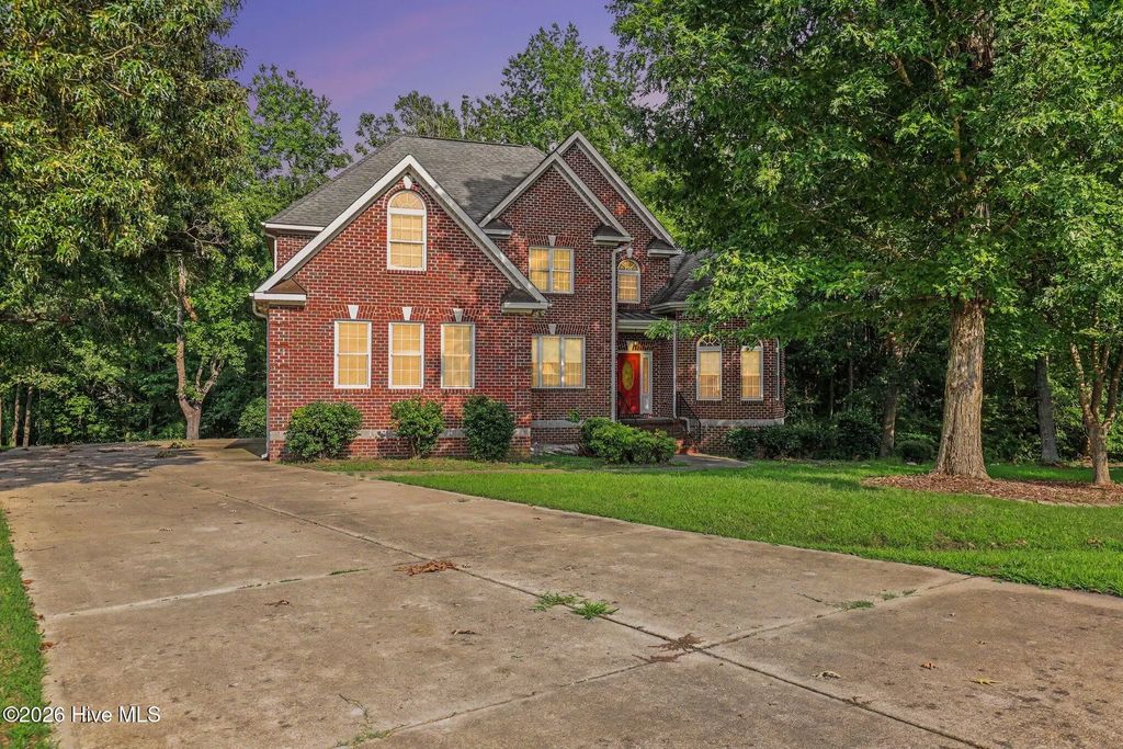 8711 Regatta Court, Sims