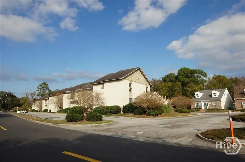 351 Commerce Place E, Savannah