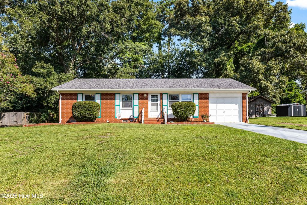 139 Greencrest Circle, Jacksonville