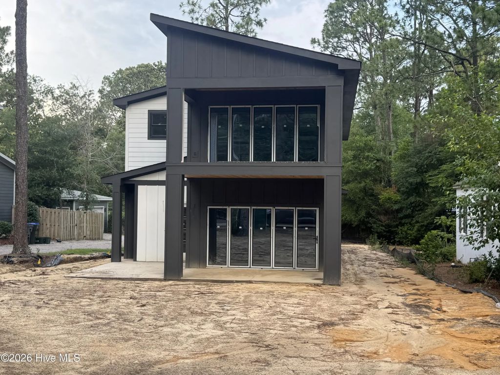 750 N Ashe Street, Southern Pines