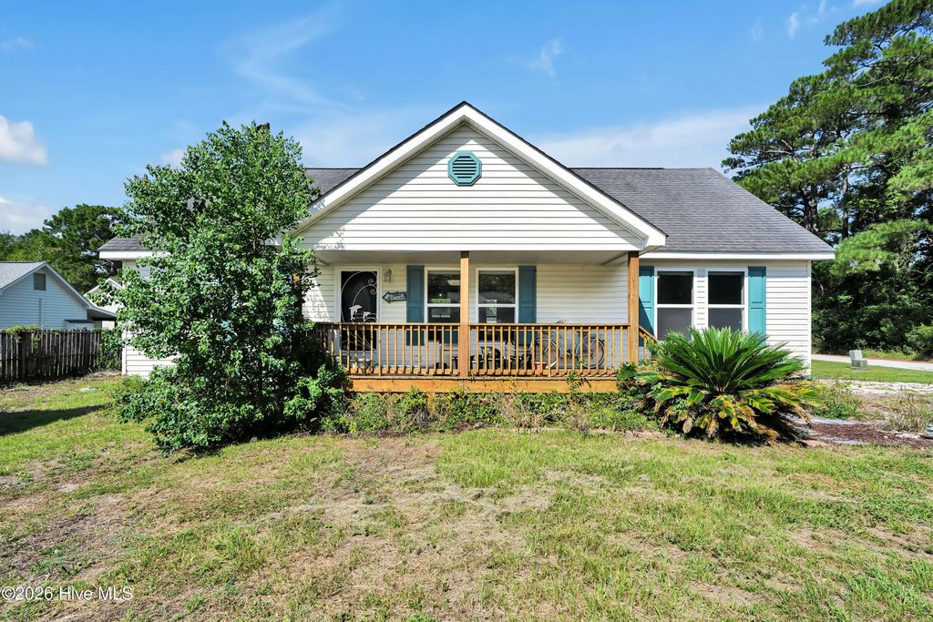 7292 Lula Street Sw, Ocean Isle Beach Mainland