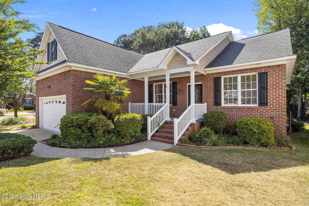 3008 Olde Towne Place, New Bern
