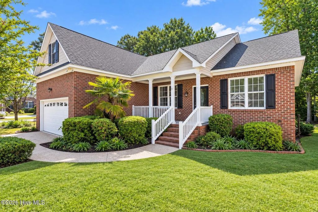 3008 Olde Towne Place, New Bern