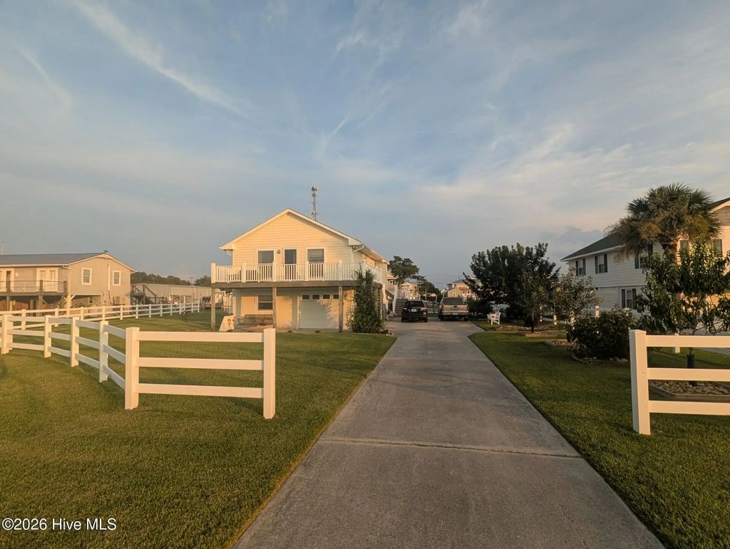 126 Dolphin Bay Estates, Cedar Point