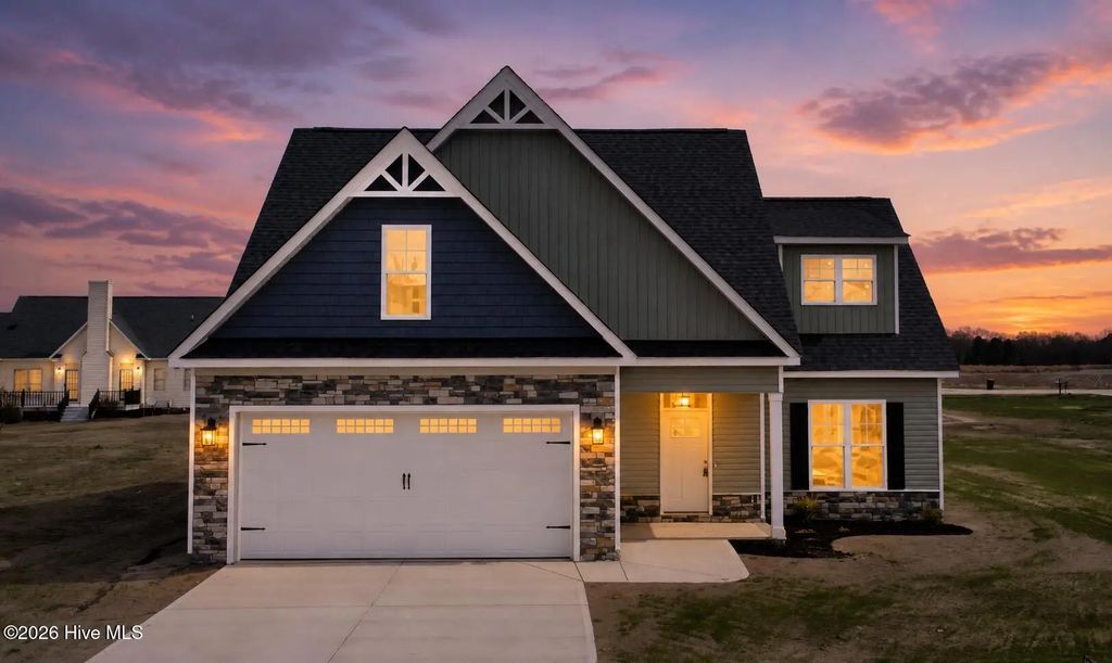 3763 Huntcliff Drive, La Grange