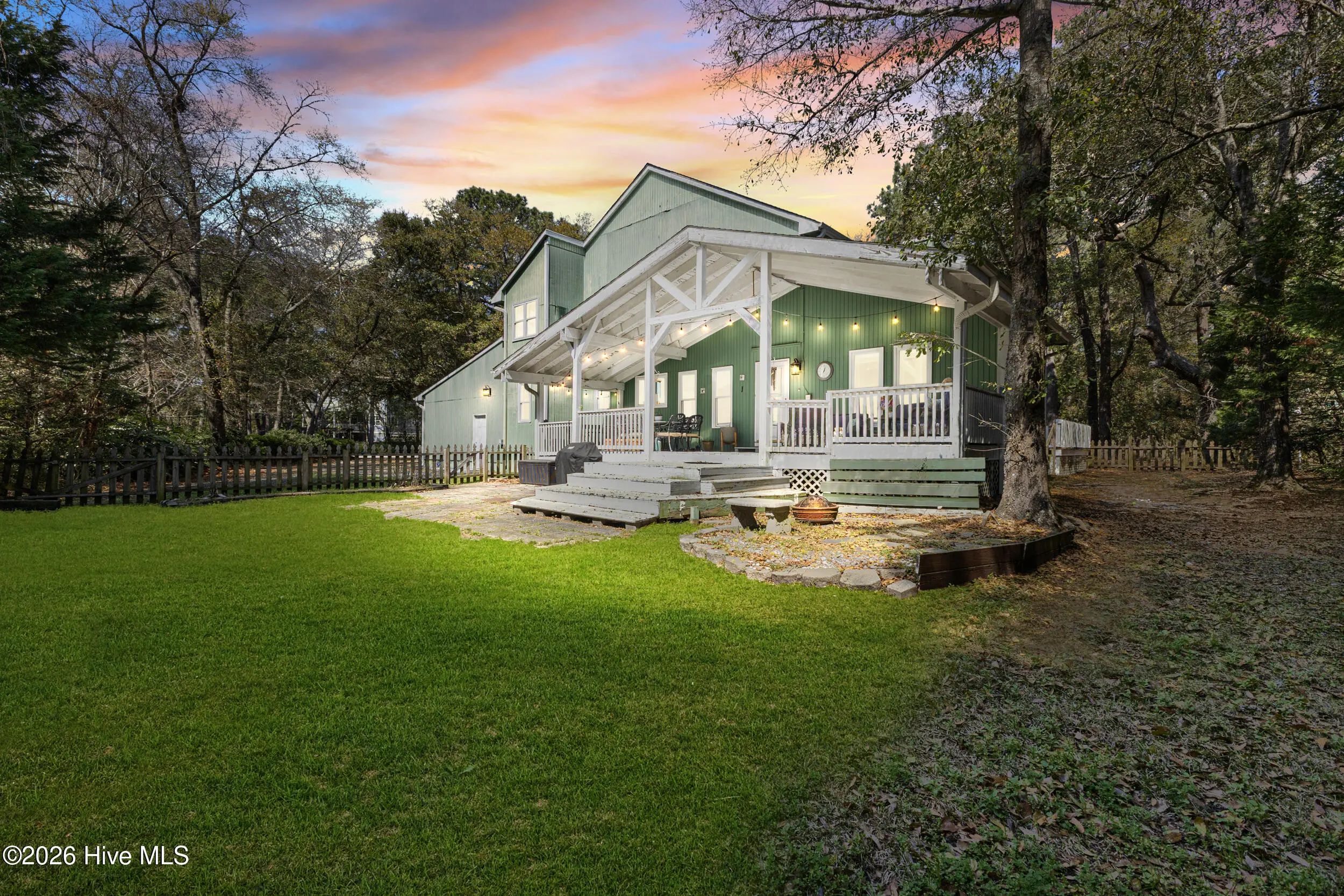 909 Cobia Lane, Wilmington