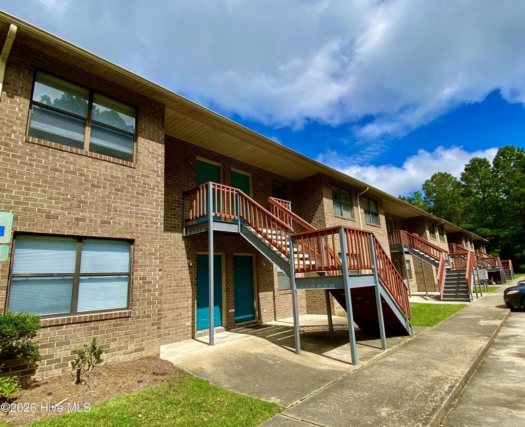 1008 Peed Drive 2, Greenville