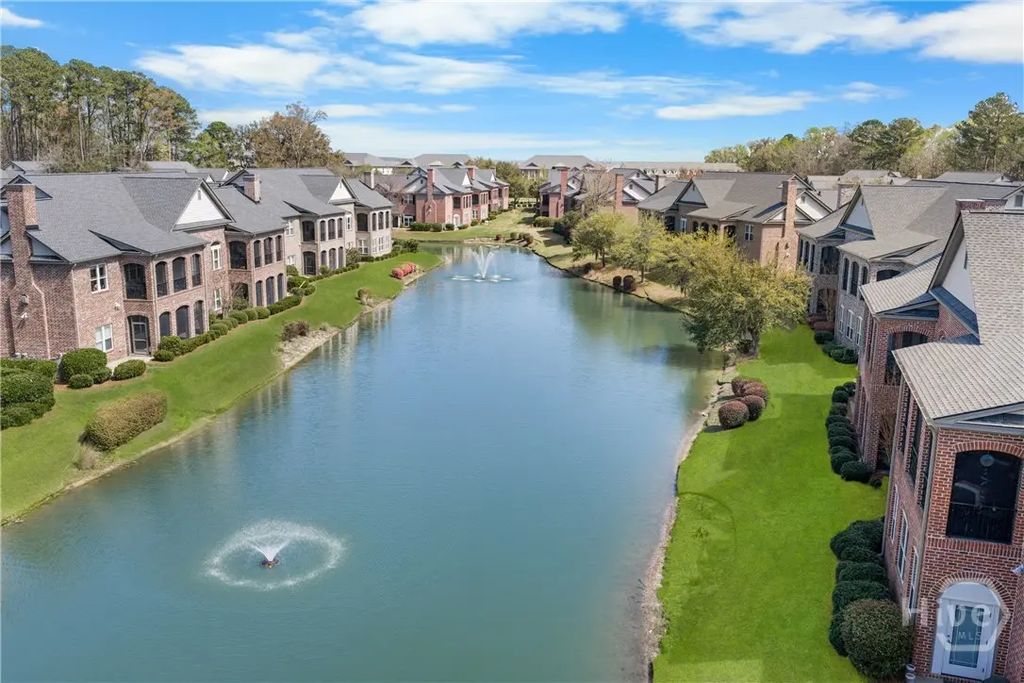 1304 River Oaks Drive 1304, Richmond Hill