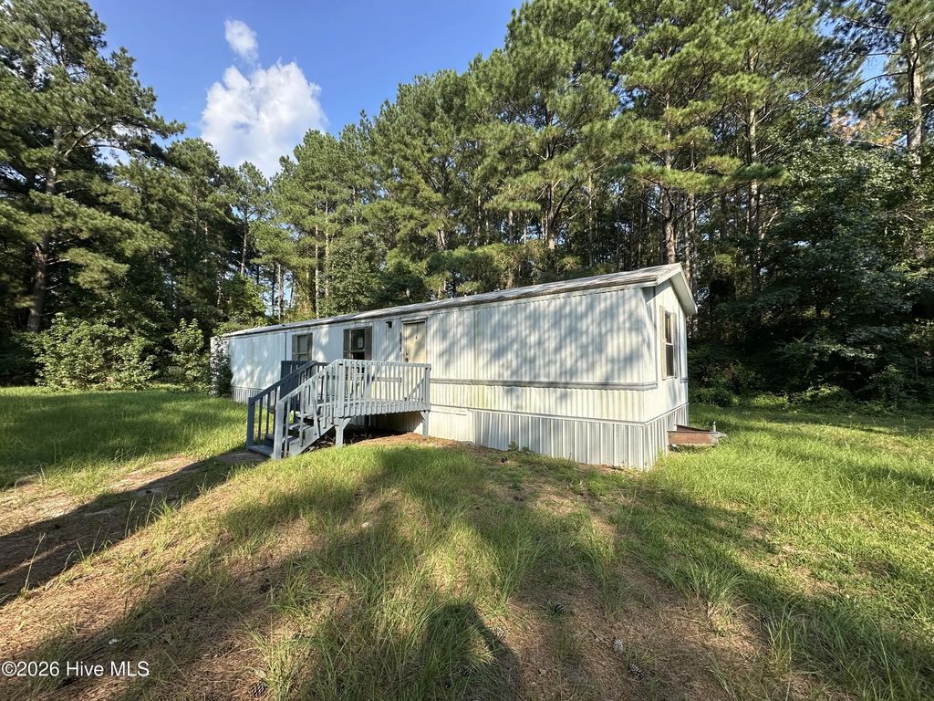 6410 Marsh Road, Laurel Hill