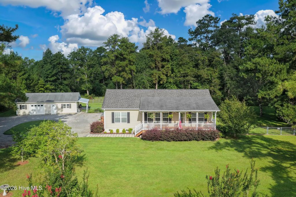 540 Meadow Lane, Burgaw