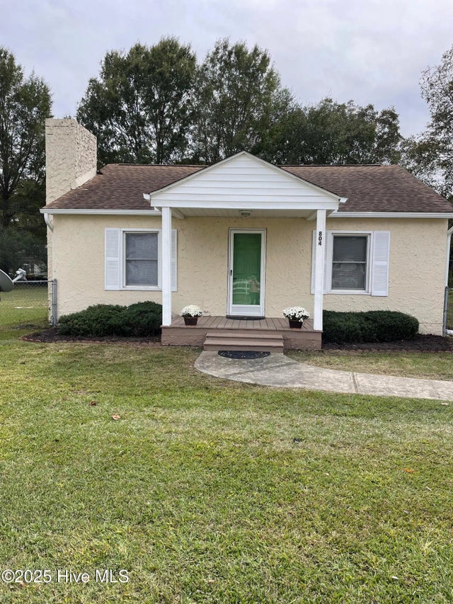 804 E Lizzie Street, Selma