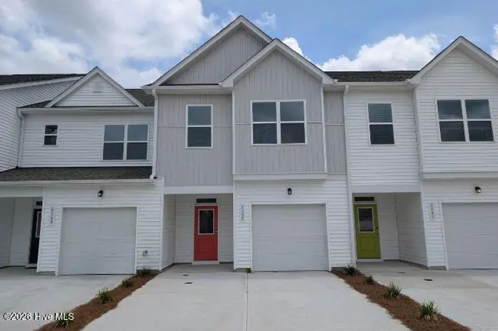 7137 Fisk Drive Ne #50, Leland