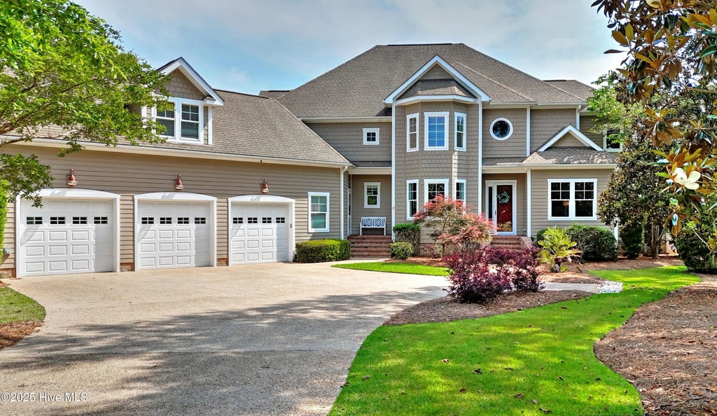 466 Herring Gull Court Se, Bolivia