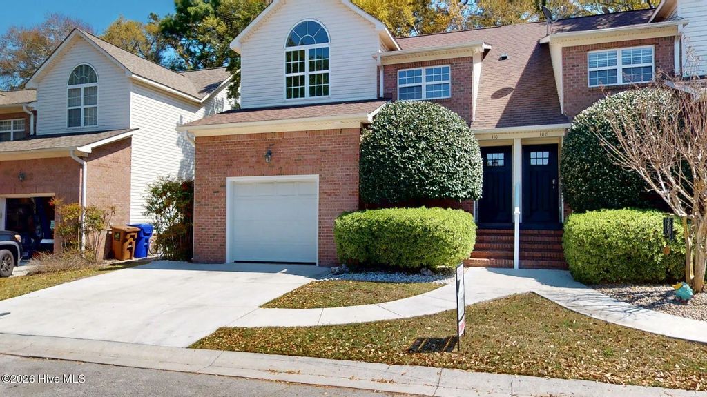 110 Lighthouse Drive, Carolina Beach