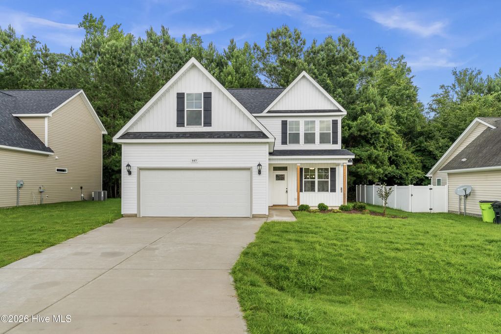 445 Peregrine Ridge Drive, New Bern