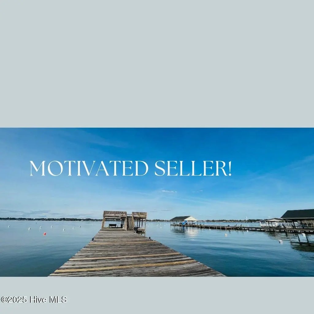 310 Lake Place Condo Drive 310, Elizabethtown