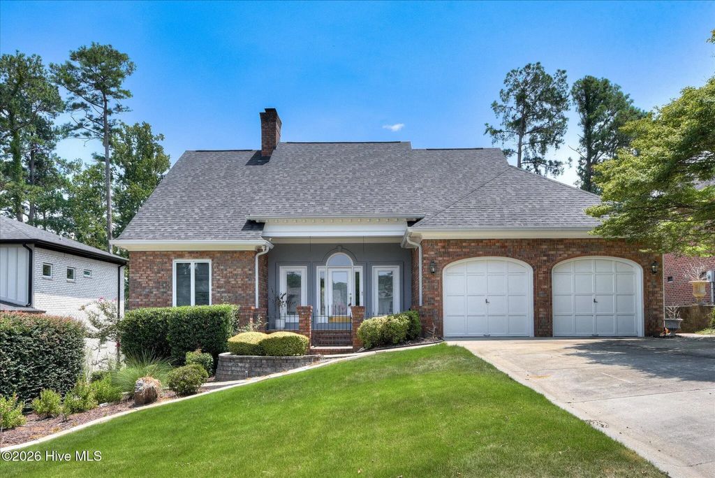 830 Park Chase Drive, Evans