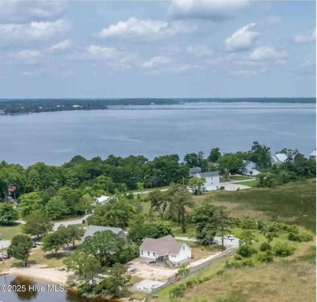 53 Bayside Drive, New Bern